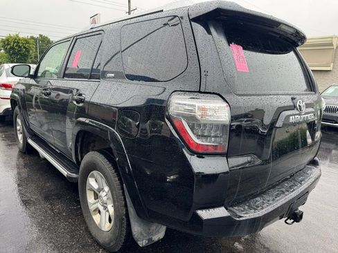 Used 2016 Toyota 4Runner SR5 Premium AWD/4WD image 2