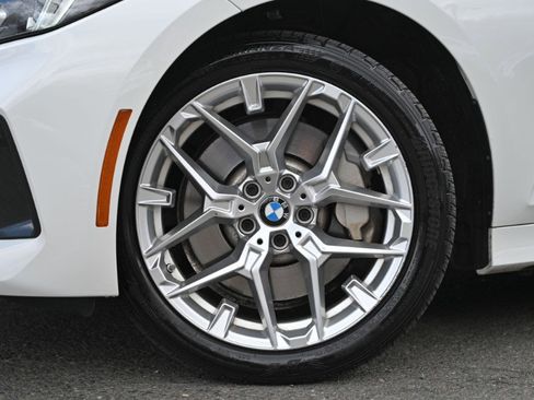 Used 2025 BMW 330i xDrive Sedan AWD/4WD image 11