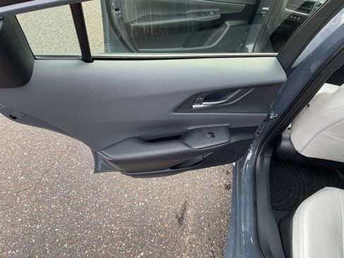 Used 2024 Toyota Prius XLE image 19