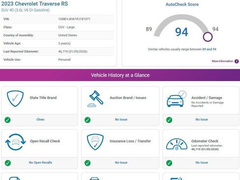 Used 2023 Chevrolet Traverse RS w/ LPO, Floor Liner Package image 3