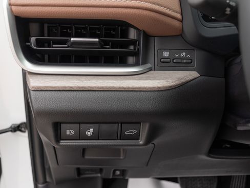 New 2026 Toyota Grand Highlander Platinum image 11