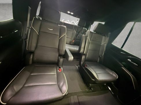 Certified 2023 Cadillac Escalade Premium Luxury w/ LPO, Floor Liner Package AWD/4WD image 20