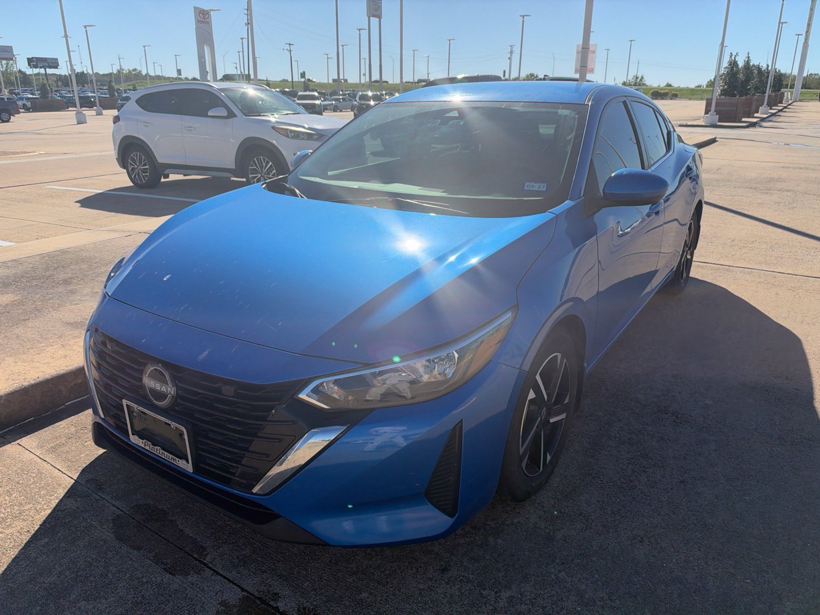 Used 2024 Nissan Sentra SV FWD image 3