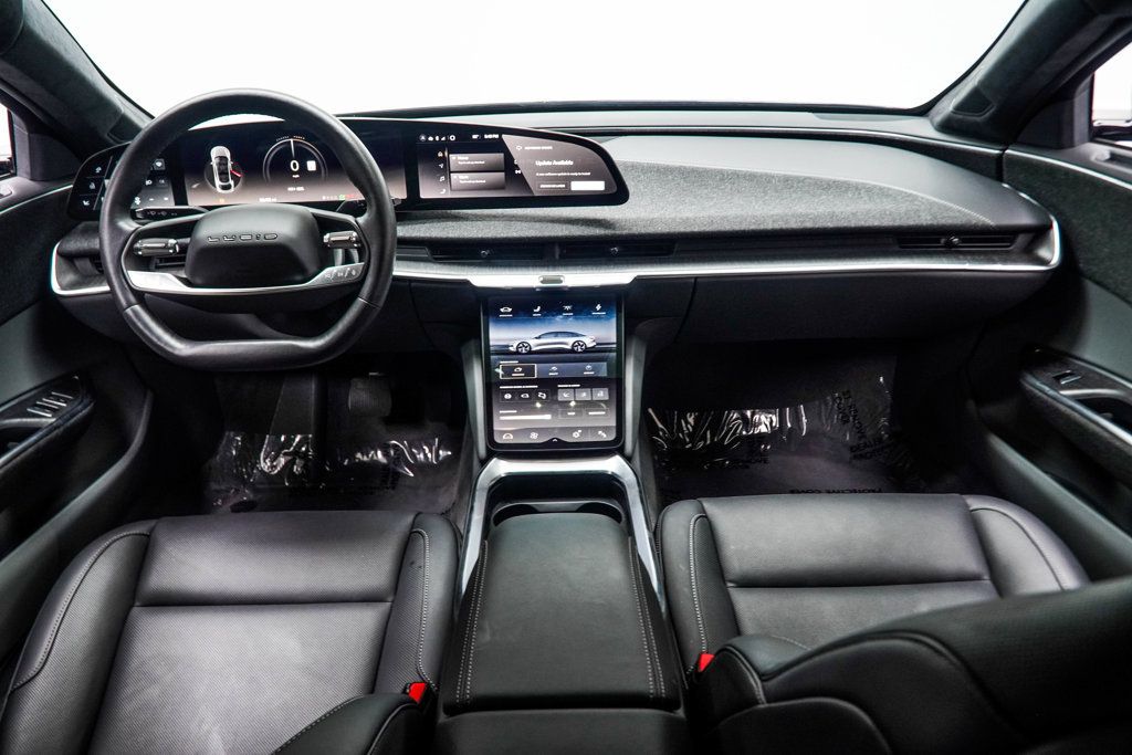 Used 2024 Lucid Air Touring AWD/4WD image 6