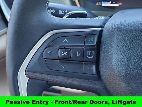 Used 2024 Jeep Grand Cherokee L Limited w/ Luxury Tech Group II AWD/4WD image 21