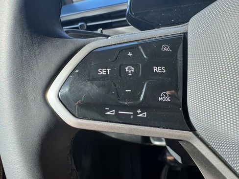 New 2025 Volkswagen ID. Buzz Pro S image 36