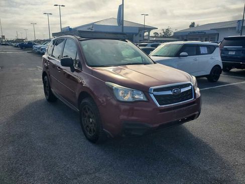Used 2017 Subaru Forester 2.5i w/ Popular Package #2A image 1