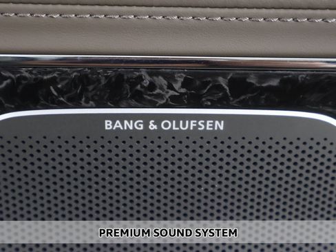 Used 2025 Genesis G90 3.5T image 5