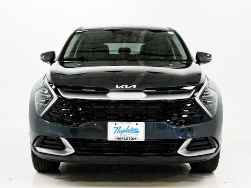Certified 2024 Kia Sportage EX image 4