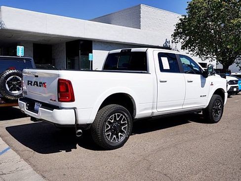 Used 2025 RAM 3500 Longhorn AWD/4WD image 8