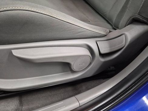 Used 2023 Hyundai Elantra SEL FWD image 20