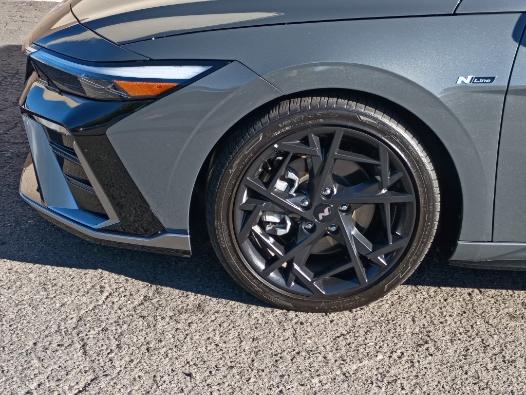 Certified 2026 Hyundai Elantra N Line FWD image 10