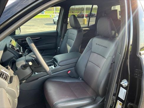 New 2026 Honda Ridgeline Black Edition image 10