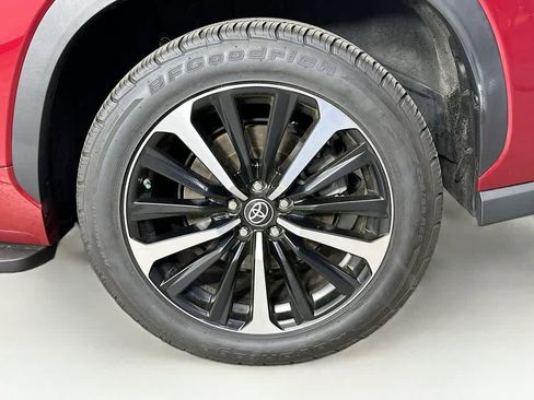 Used 2022 Toyota Highlander XSE AWD/4WD image 8