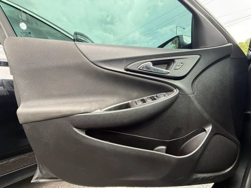 Used 2018 Chevrolet Malibu LS FWD image 22