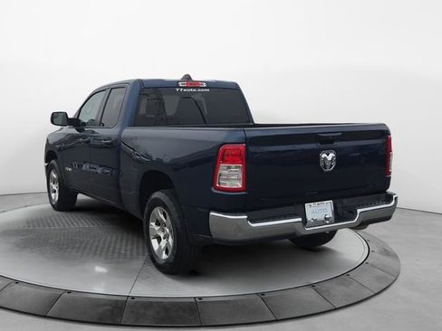 Used 2022 RAM 1500 Big Horn AWD/4WD image 3