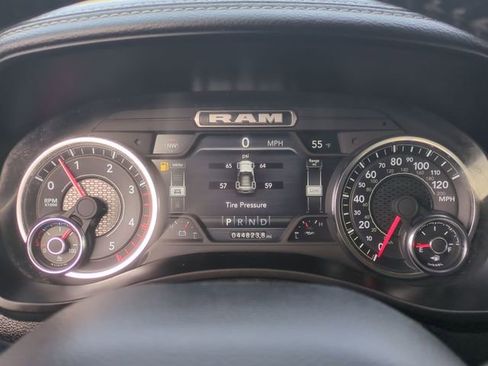 Used 2024 RAM 2500 Laramie image 32