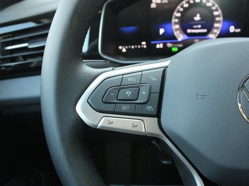 New 2026 Volkswagen Jetta SE FWD image 13