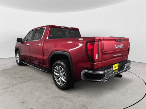 Used 2021 GMC Sierra 1500 SLT w/ SLT Premium Plus Package image 3