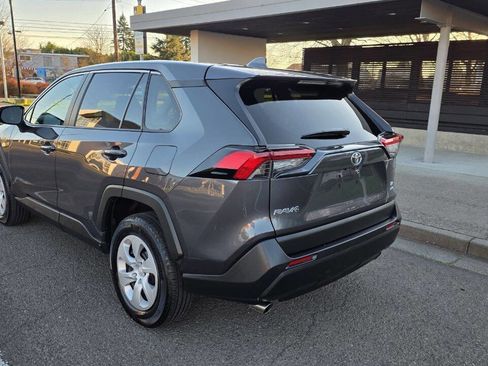 Used 2024 Toyota RAV4 LE image 7