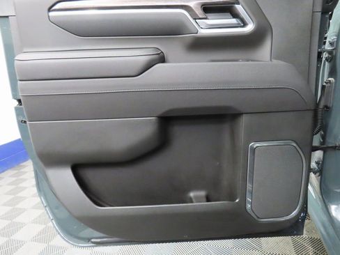 Used 2025 Chevrolet Silverado 2500 LTZ w/ Trail Boss Package image 56