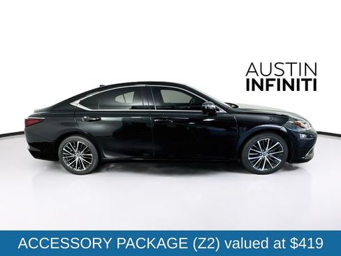 Used 2025 Lexus ES 350 w/ Premium Package FWD image 9