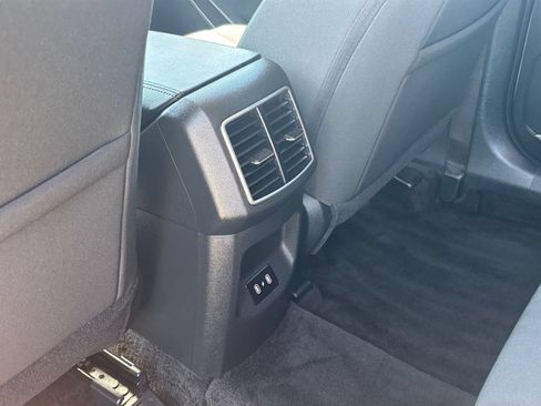 Used 2026 Kia Sportage LX AWD/4WD image 19