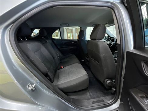 Used 2023 Chevrolet Equinox LT FWD image 28