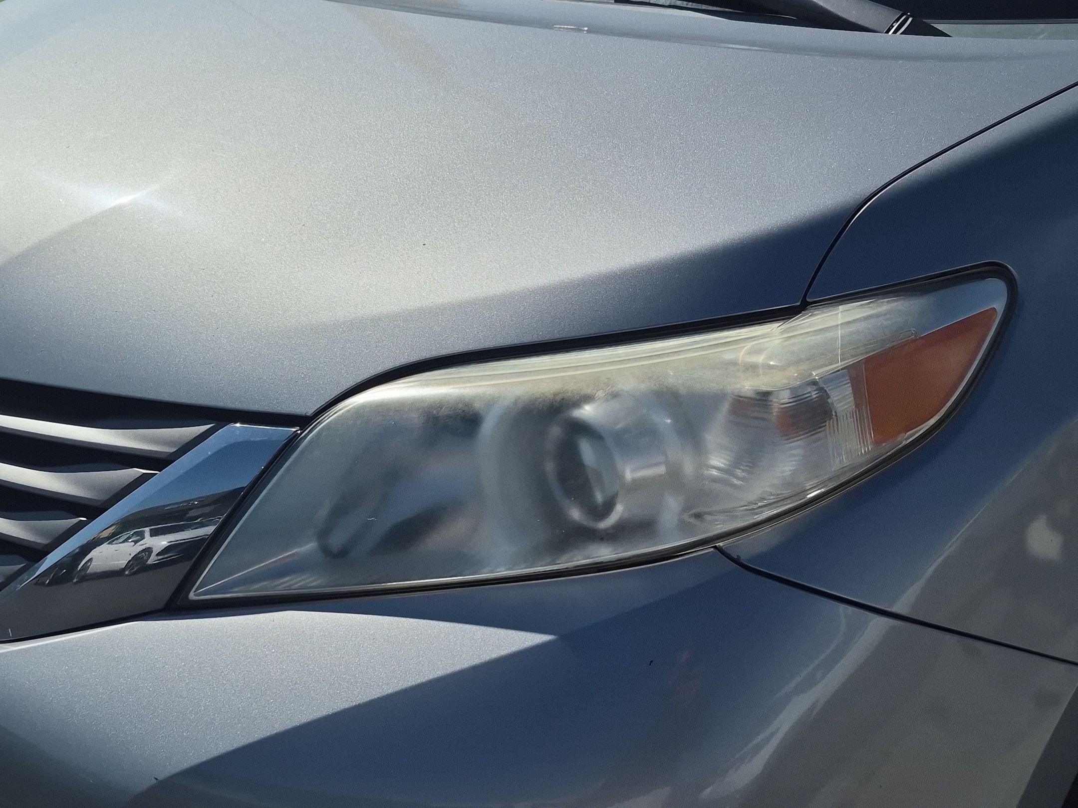 Used 2014 Toyota Sienna XLE FWD image 11