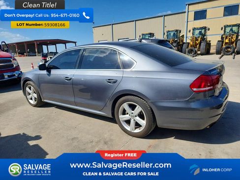 Used 2014 Volkswagen Passat 1.8T SE FWD image 3