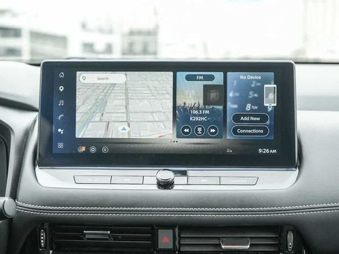 Used 2025 Nissan Rogue SL w/ Tech Package AWD/4WD image 15