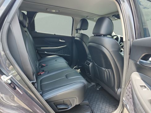 Used 2023 Hyundai Santa Fe SEL Premium AWD/4WD image 19