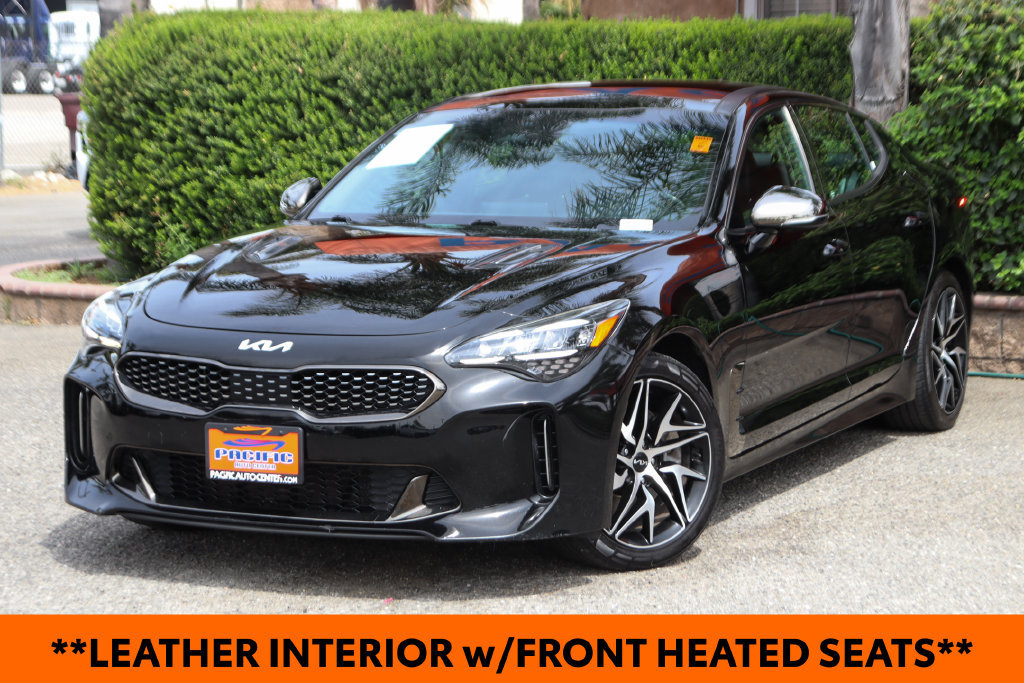 Used 2023 Kia Stinger GT-Line w/ Sun & Sound Package RWD image 4