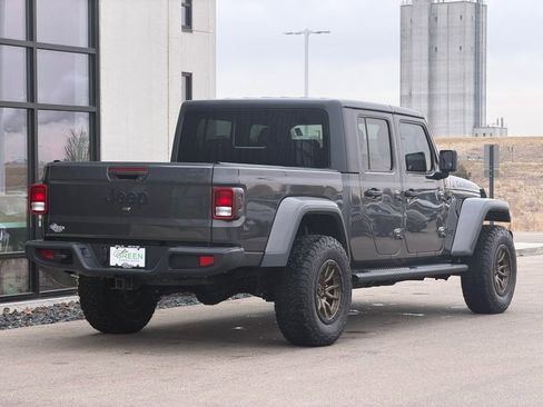 Used 2021 Jeep Gladiator Sport image 5