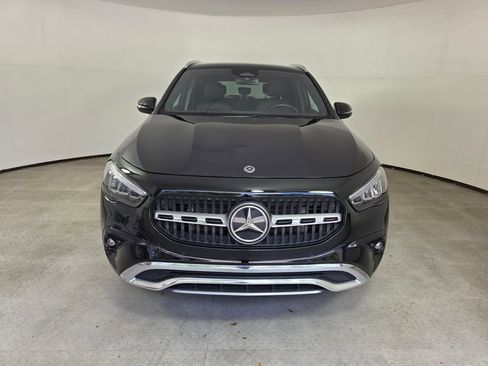 Certified 2025 Mercedes-Benz GLA 250 image 2