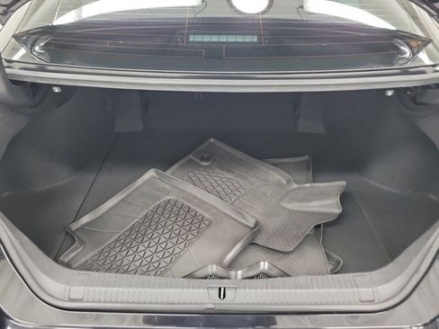 Used 2022 Toyota Avalon XLE image 8