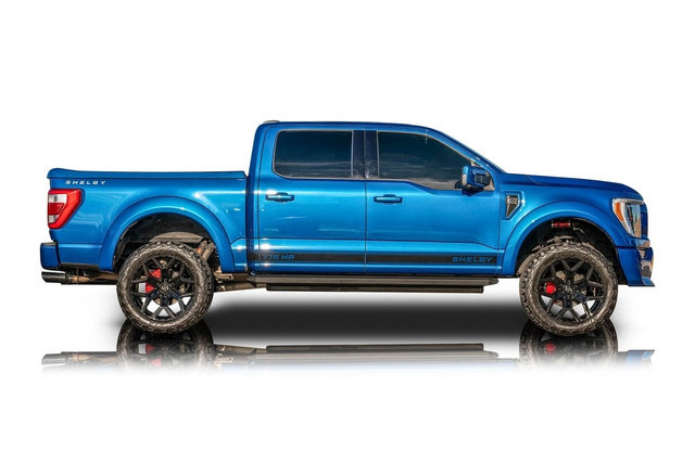 Used 2022 Ford F150 Lariat w/ Equipment Group 502A High AWD/4WD image 2