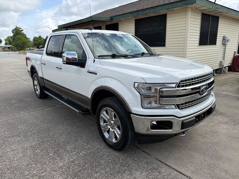 Used 2020 Ford F150 Lariat w/ Equipment Group 502A Luxury AWD/4WD image 11