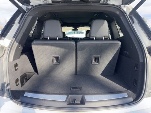 Used 2020 Cadillac XT6 Premium Luxury image 8