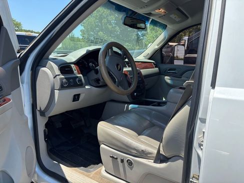 Used 2012 Chevrolet Silverado 3500 LTZ w/ LTZ Plus Package AWD/4WD image 6
