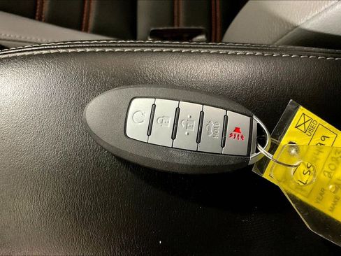 Used 2023 Nissan Kicks SR w/ SR Premium Package image 14