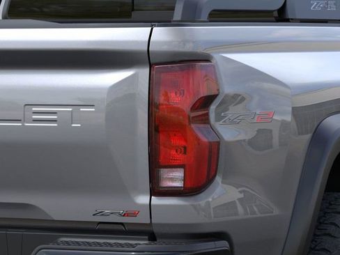 New 2025 Chevrolet Colorado ZR2 w/ Midnight Edition image 11