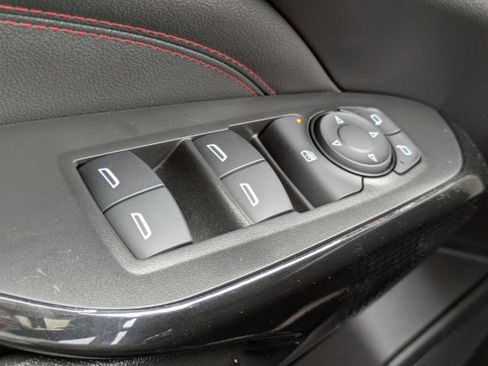 New 2026 Chevrolet Trax RS w/ Driver Confidence Package image 13