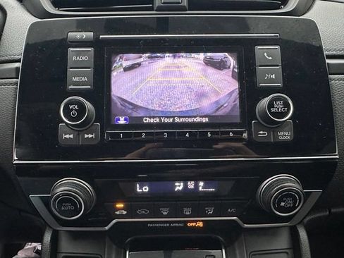 Used 2017 Honda CR-V LX image 18