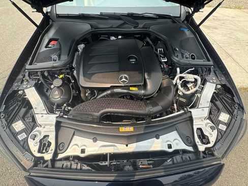 Used 2022 Mercedes-Benz E 350 4MATIC Sedan w/ Driver Assistance Package image 50