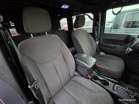Used 2016 Jeep Wrangler Unlimited Sport w/ Connectivity Group AWD/4WD image 24