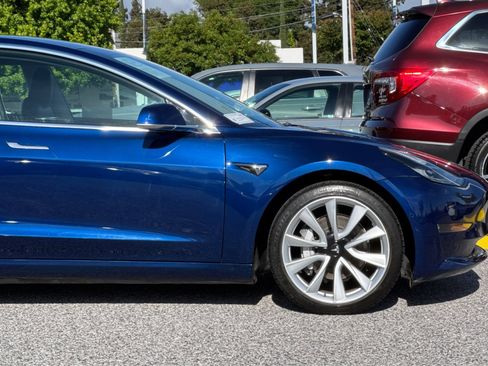 Used 2018 Tesla Model 3 Long Range RWD image 34