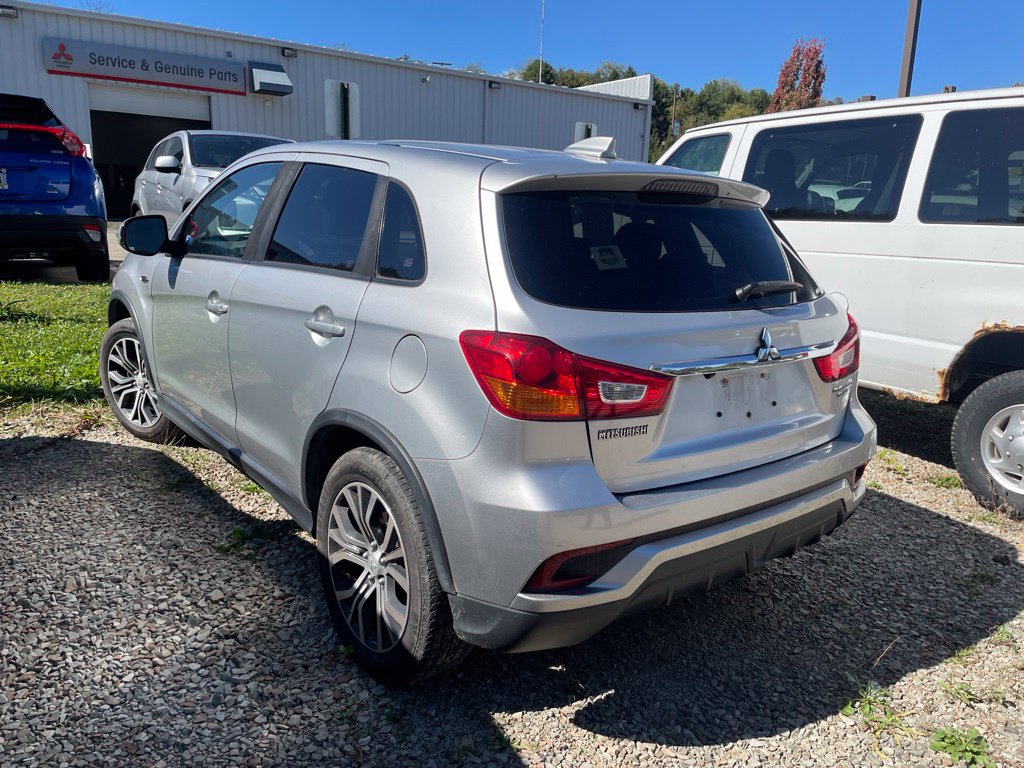Used 2018 Mitsubishi Outlander Sport ES AWD/4WD image 6