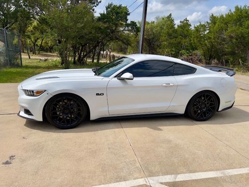 Used 2015 Ford Mustang GT Premium w/ Equipment Group 401A image 7