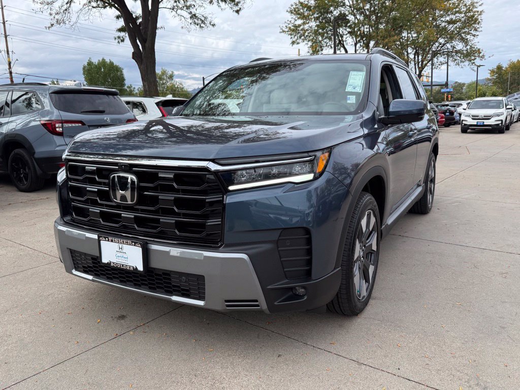 Certified 2026 Honda Pilot Touring image 11